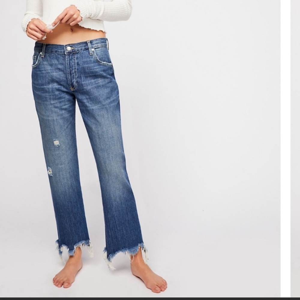 Free People Maggie Straight Leg Mid Rise Jeans